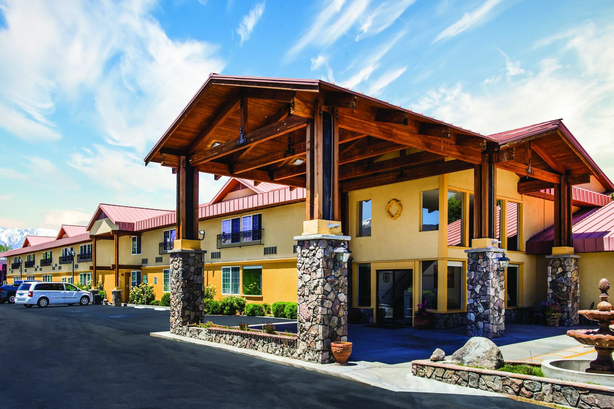 Cielo Hotel Bishop-Mammoth, Ascend Hotel Collection Екстериор снимка